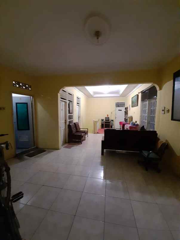 dijual rumah pondok kopi