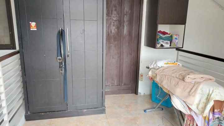 dijual rumah pondok petir