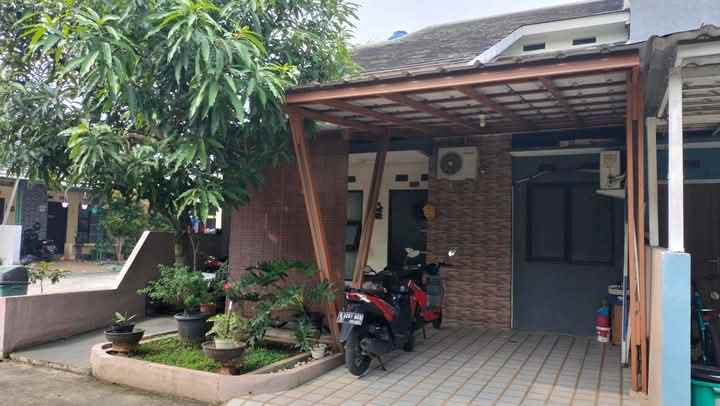 dijual rumah pondok petir