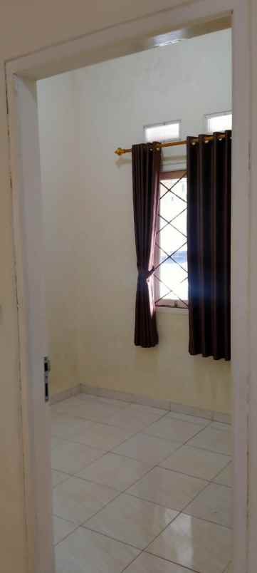 dijual rumah pribadi surat shm dan imb