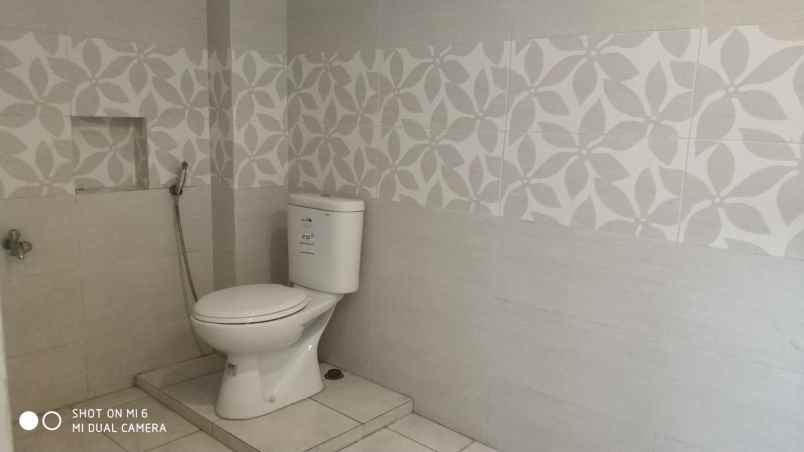 dijual rumah puri arteri baru