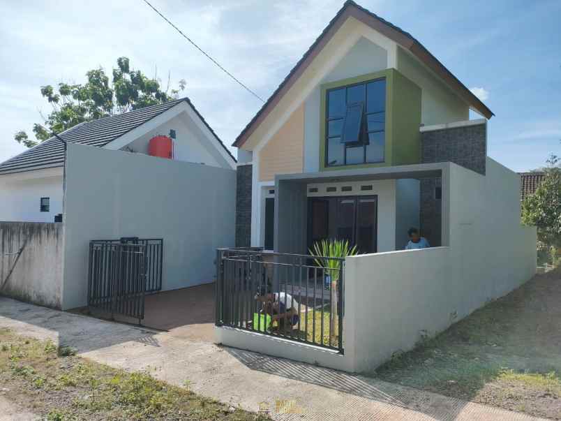 dijual rumah purwobinangun kec pakem