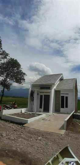 dijual rumah rancatungku