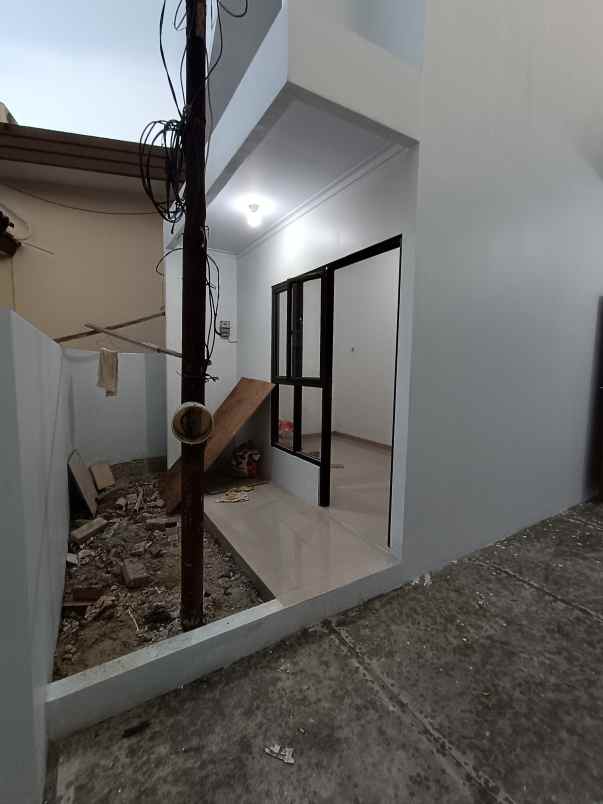 dijual rumah rangkapan jaya