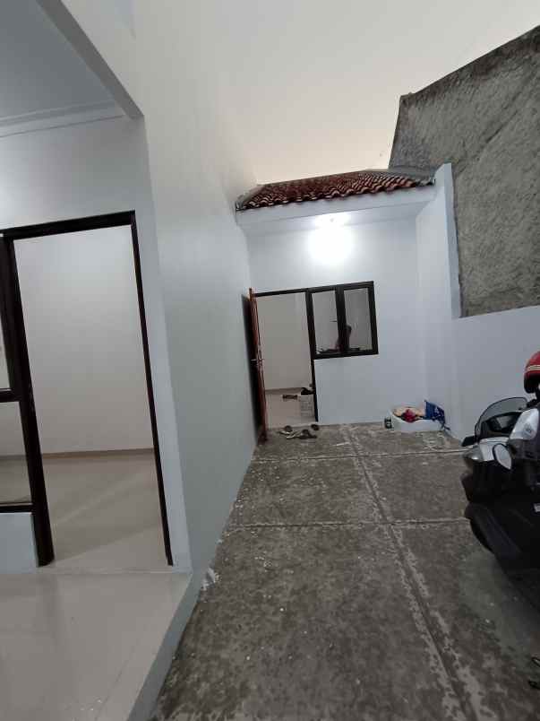 dijual rumah rangkapan jaya