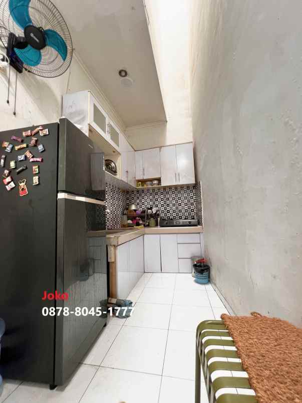 dijual rumah rawajati