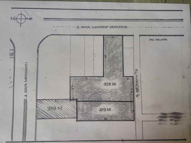 dijual rumah raya mastrip