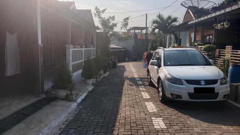 dijual rumah ready di perumahan pudakpayung banyumanik