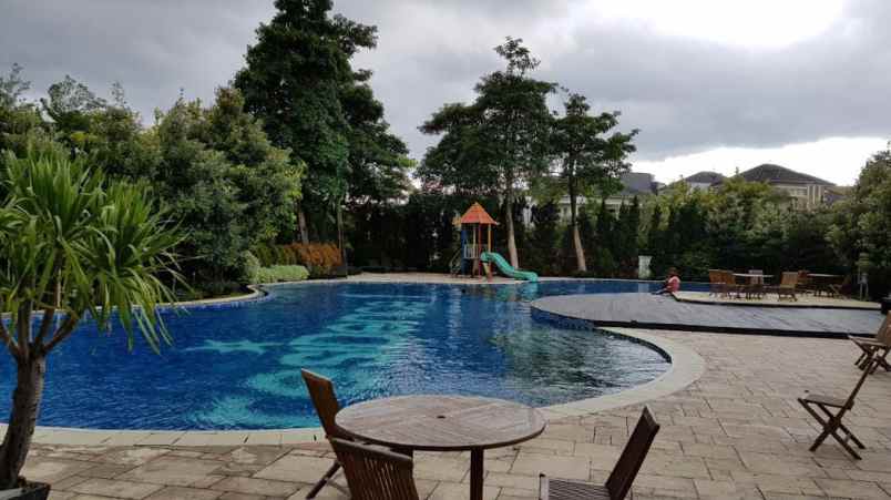 dijual rumah residence one bsd city