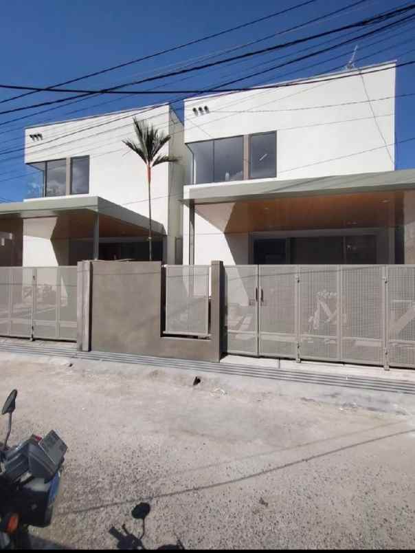 dijual rumah riung margahayu raya metro