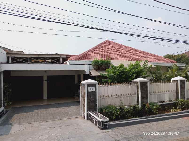 dijual rumah rumah komplek tni au