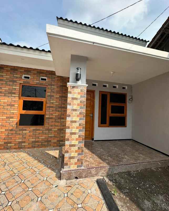 dijual rumah selomartani kalasan sleman