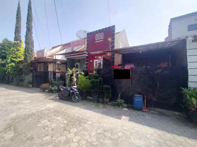 dijual rumah siap huni di cluster puri cipageran indah