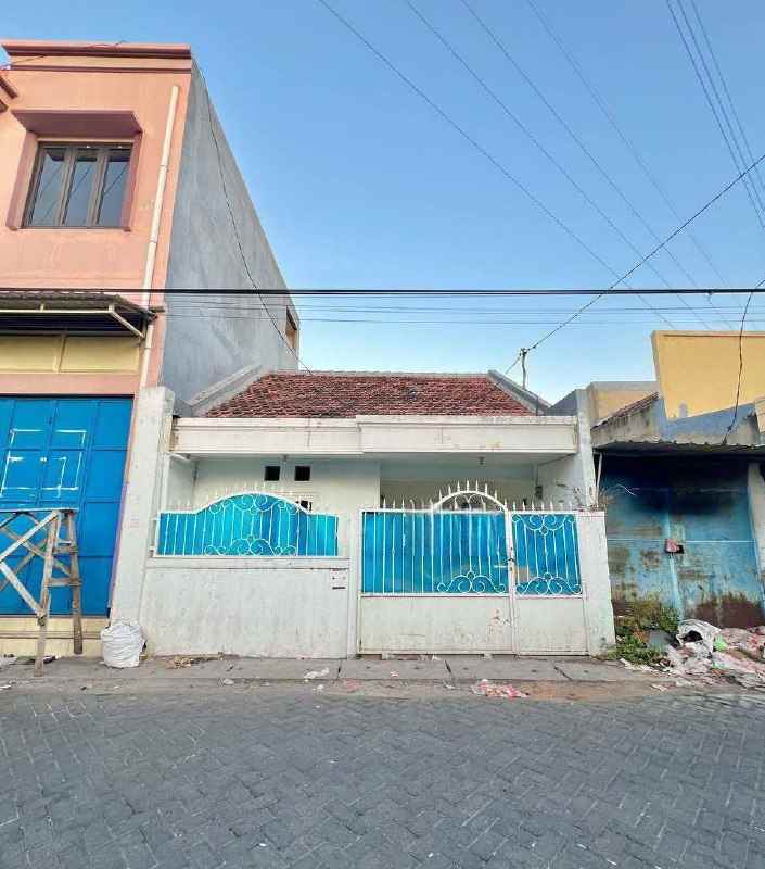 dijual rumah siap huni lebak jaya utara surabaya