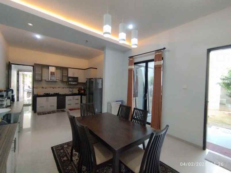 dijual rumah sukajadi