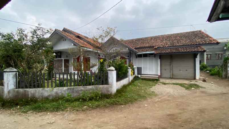 dijual rumah sukajaya lembang bandung