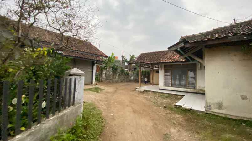 dijual rumah sukajaya lembang bandung