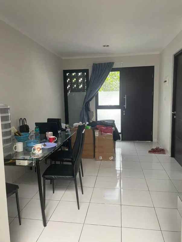 dijual rumah summarecon bandung