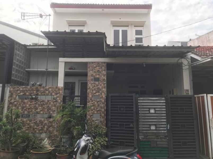 dijual rumah taman anyelir 3 jalan raya