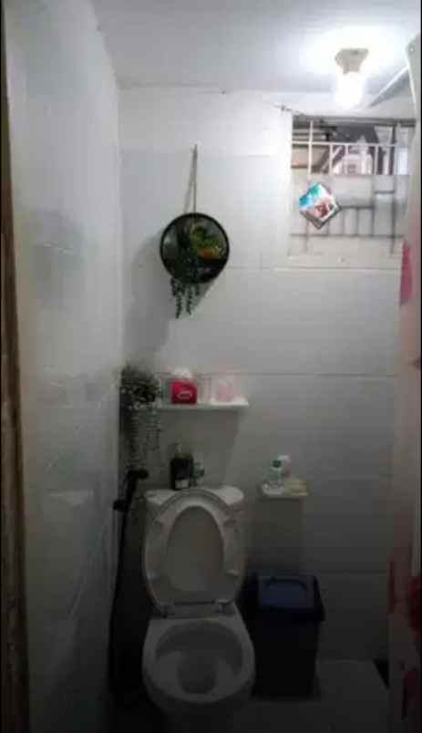 dijual rumah taman harapan baru thb