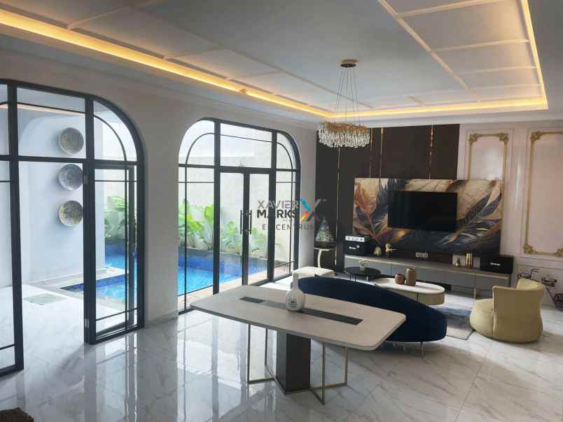 dijual rumah taman puspa raya citraland