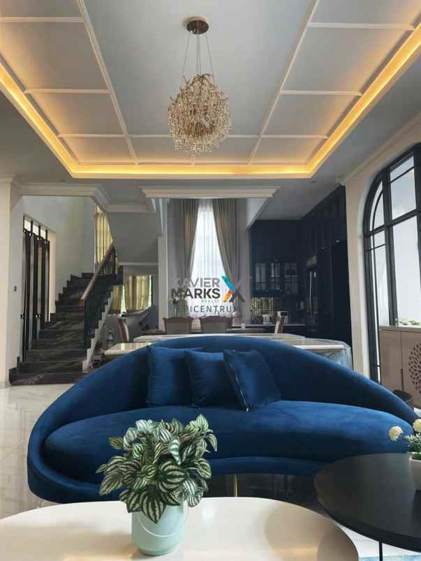 dijual rumah taman puspa raya citraland