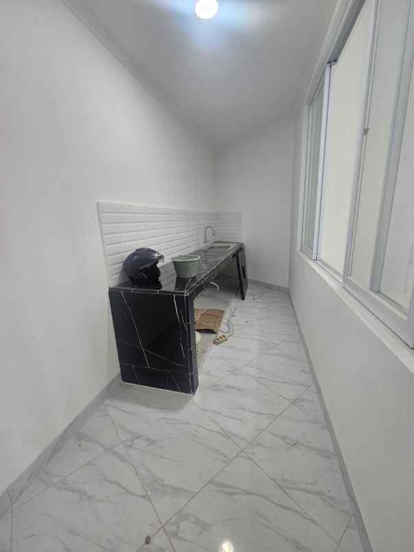 dijual rumah tanjung duren utara grogol