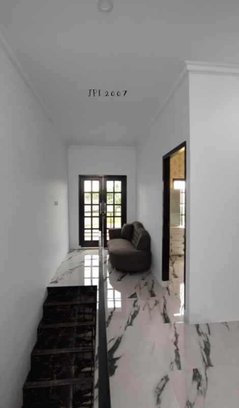 dijual rumah tapos depok