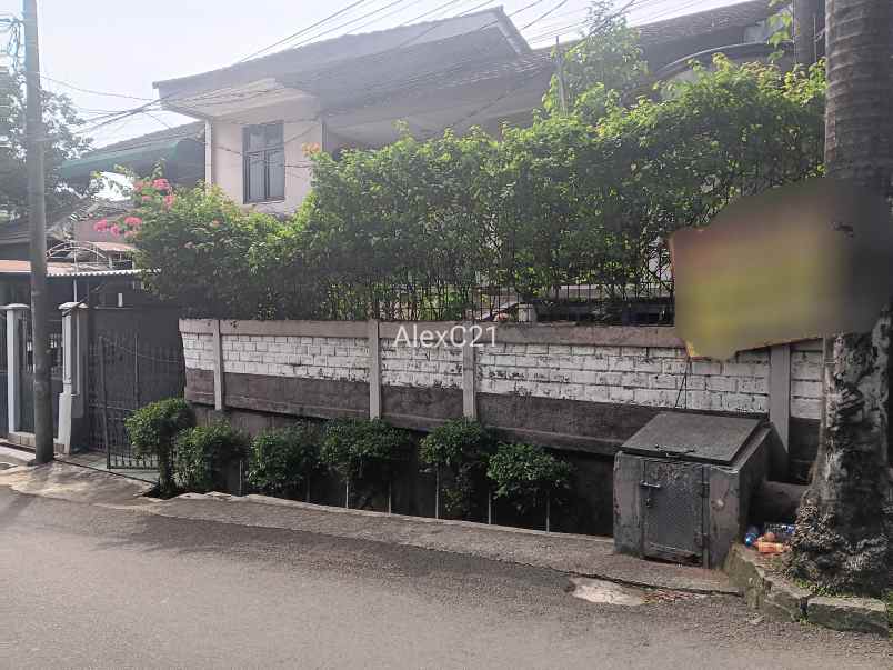 dijual rumah tb simatupang