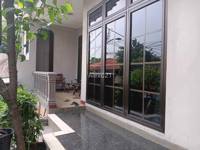 dijual rumah tb simatupang ragunan