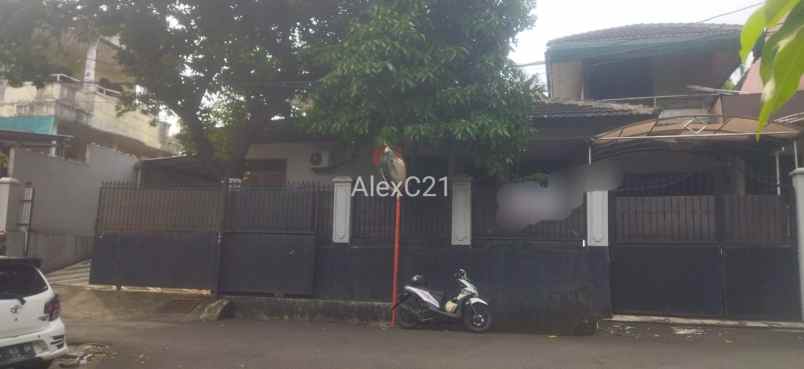 dijual rumah tb simatupang ragunan