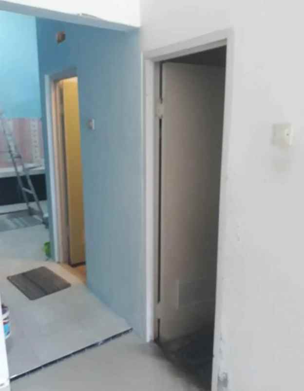 dijual rumah tembalang