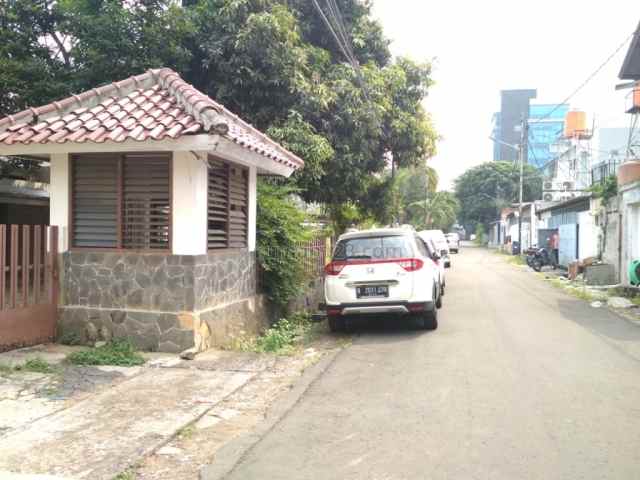 dijual rumah tua di jl s parman jakarta barat