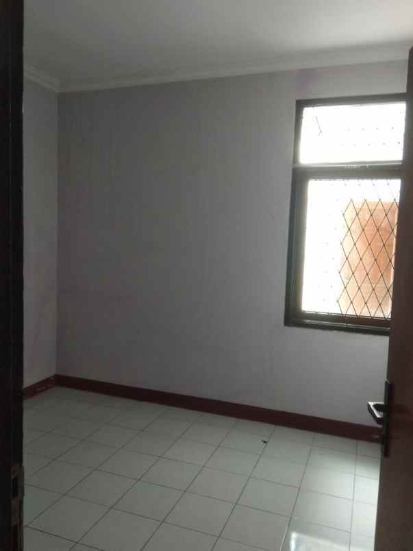 dijual rumah ujungberung indah