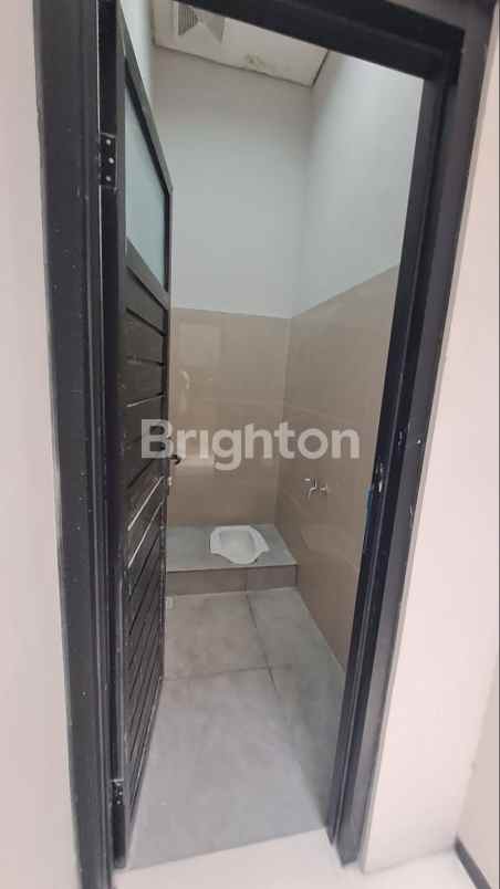 dijual rumah villa kalijudan