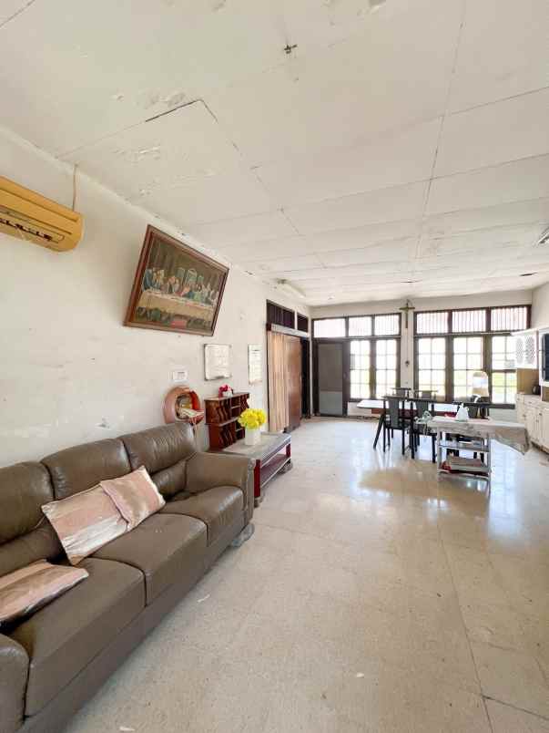 dijual rumah villa kalijudan indah