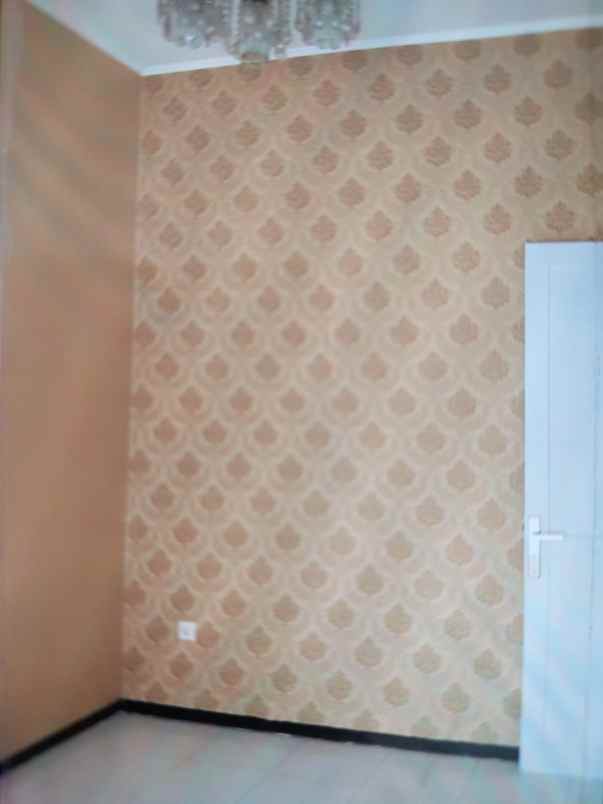 dijual rumah wisma permai
