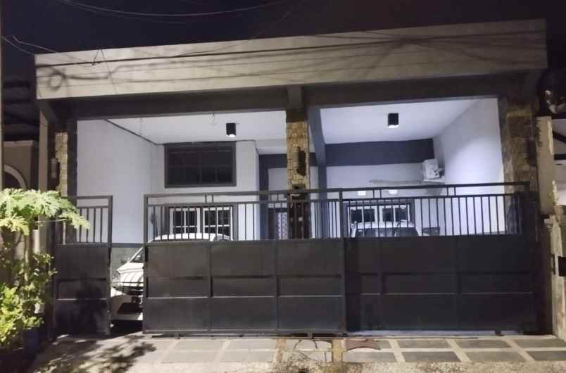 dijual rumah wiyung