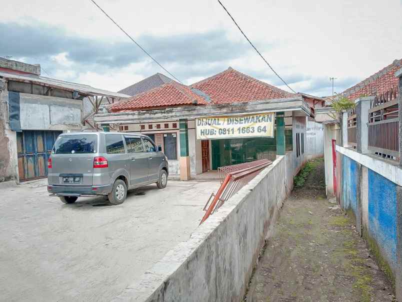 dijual tanah dan bangunan 1 800 m2 di sukaluyu cianjur