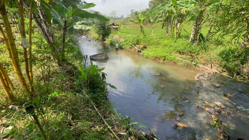 dijual tanah darangdan