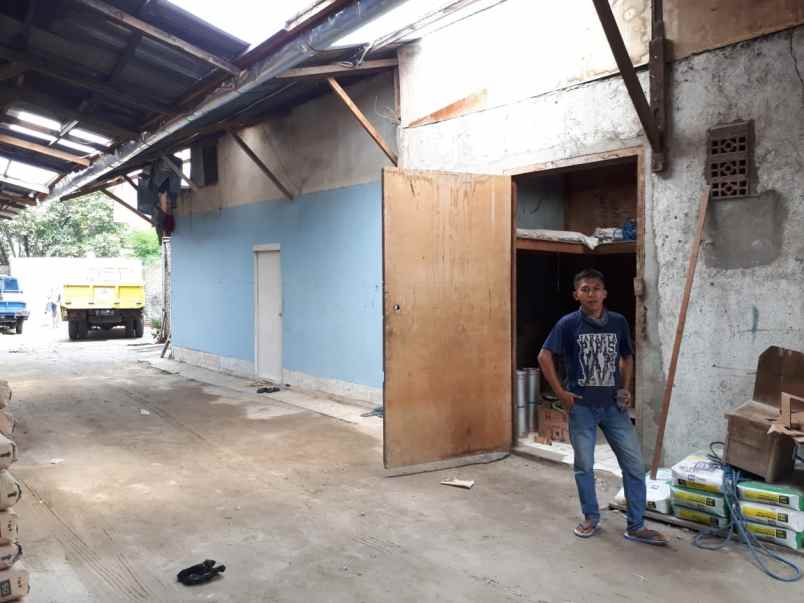 dijual tanah jalan meruya ilir