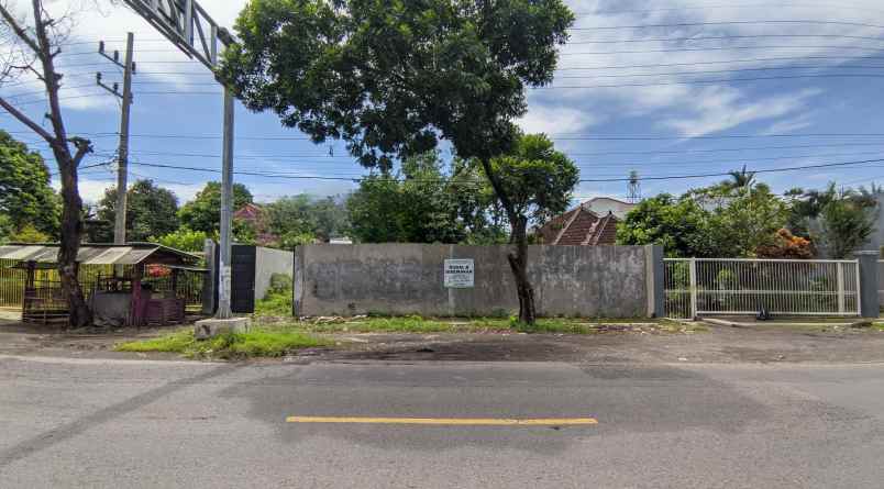 dijual tanah jl nasional iii setail