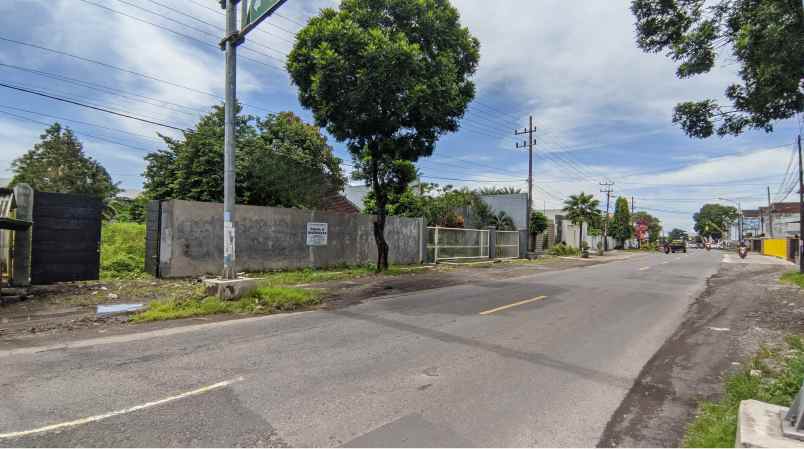 dijual tanah jl nasional iii setail