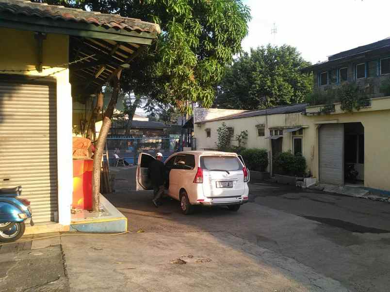 dijual tanah jl raya bekasi cakung