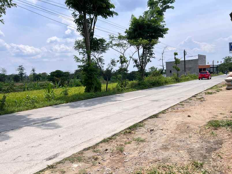 dijual tanah karangpelem