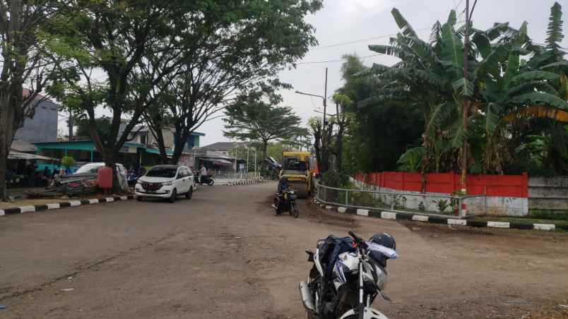 dijual tanah kavling di taman kebon