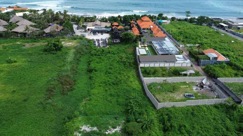 dijual tanah murah depan pantai canggu bali