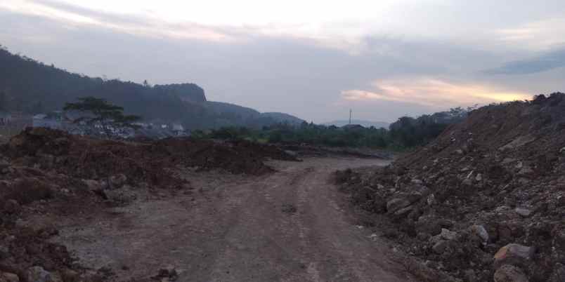 dijual tanah pinggir jalan nasional