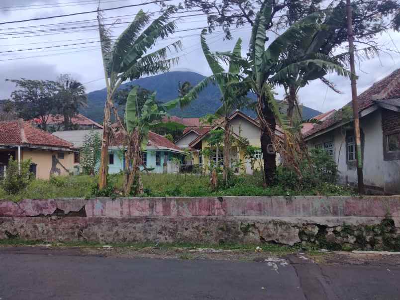 dijual tanah strategis pinggir jl di kuningan