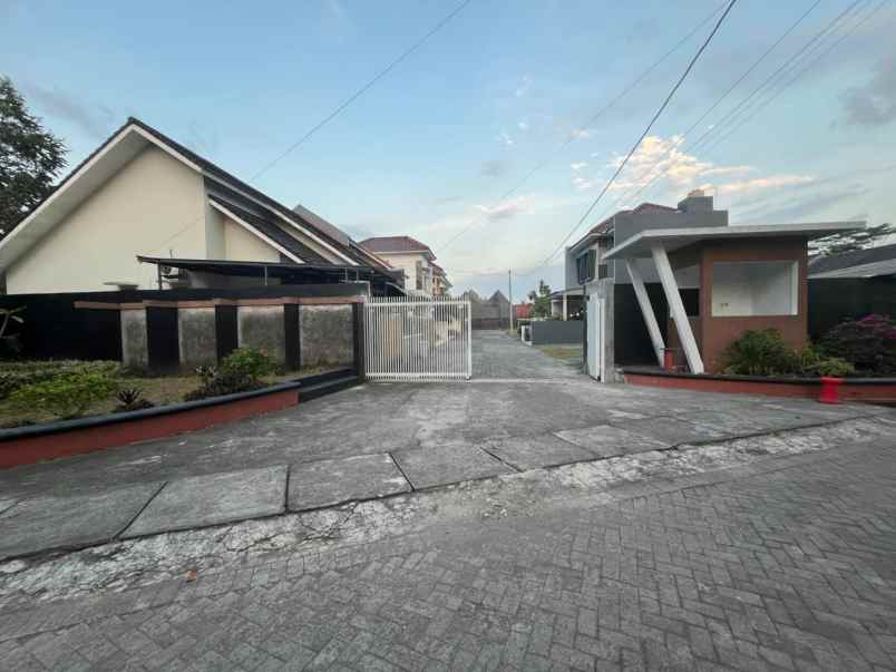 dijual tanah tajem
